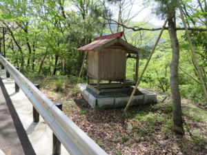 ひじ松神社