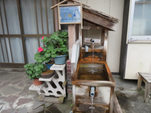 釜臥山の伏流水