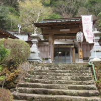 こま参道にある宿坊