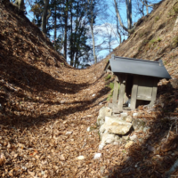 オグロ坂峠の地蔵さん