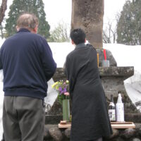 砂場集落にある六左衛門翁碑