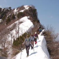 残雪の六左衛門道