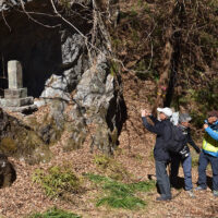 馬頭尊：大滝村馬持中による設置