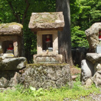 すぐそばの地蔵堂
