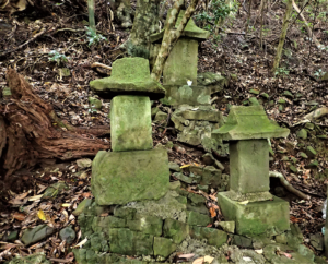 「一品法壽大権現」石祠