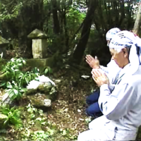 楠川前岳・山頂の祭事