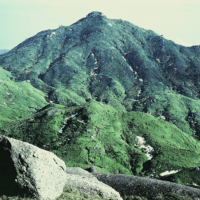 永田岳から宮之浦岳遙拝