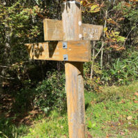 稜線上の玉原越え起点