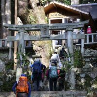 神坂神社からスタート