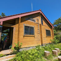 神鳩ノ宮避難小屋