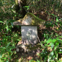 神鳩の修験場