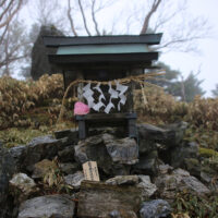劔山本宮二ノ森神社