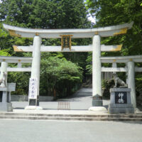 三峯神社三つ鳥居