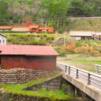 唐人屋を出て初めての集落折橋