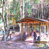 悪谷の休憩所　ここで休んでこれからに備えましょう