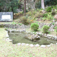 氷責めの拷問に使われたといわれる池